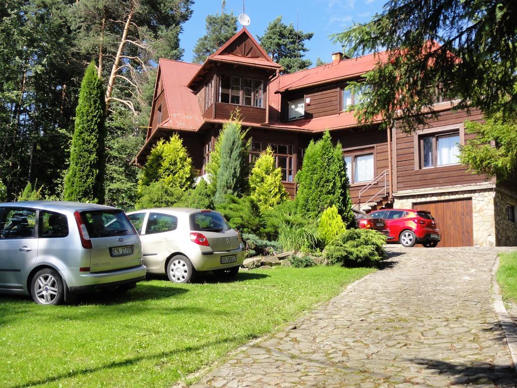 Willa Na Bani - Apartamenty I Pokoje Rabka Kültér fotó